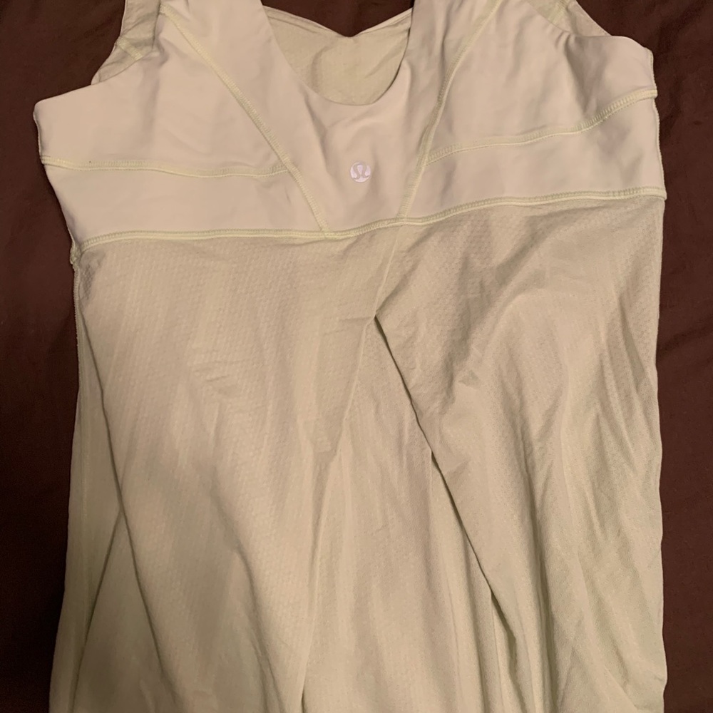 Lululemon tank size 10, lime green